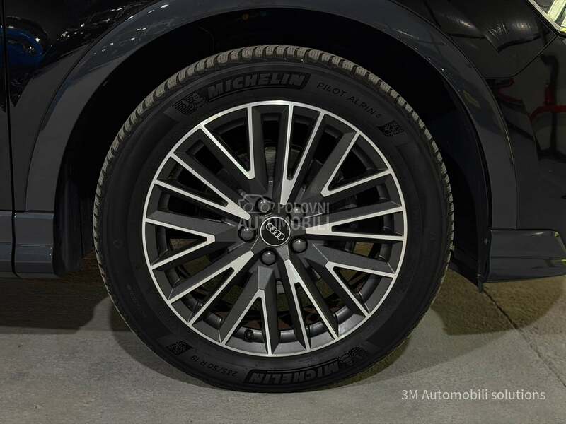 Audi Q3 2.0D/Quattro/Pano