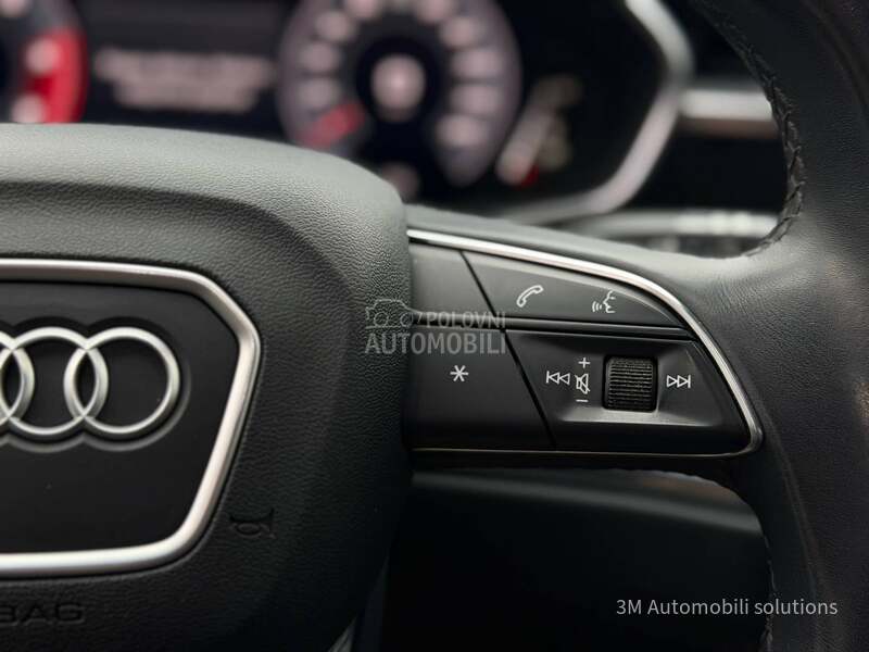Audi Q3 2.0D/Quattro/Pano