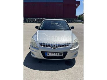 Hyundai i30 1.6crdi