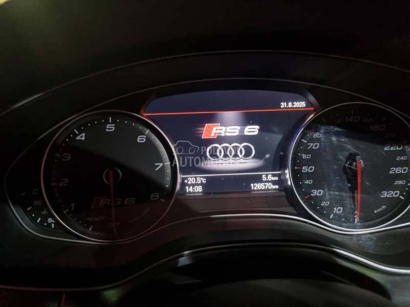 Audi RS6 