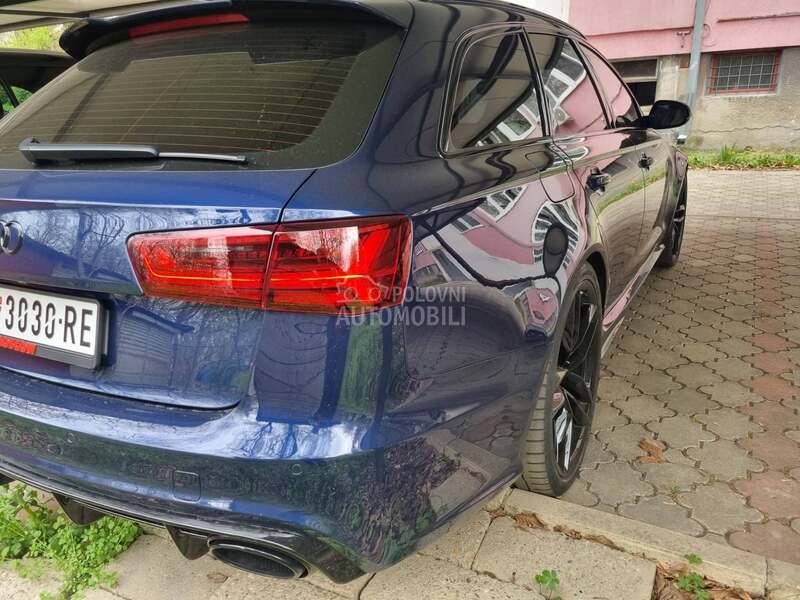 Audi RS6 
