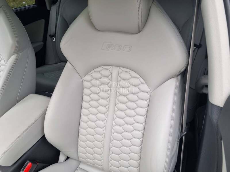 Audi RS6 
