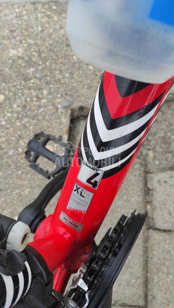 Giant Talon 4 . XL Alux fs