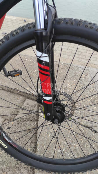 Giant Talon 4 . XL Alux fs