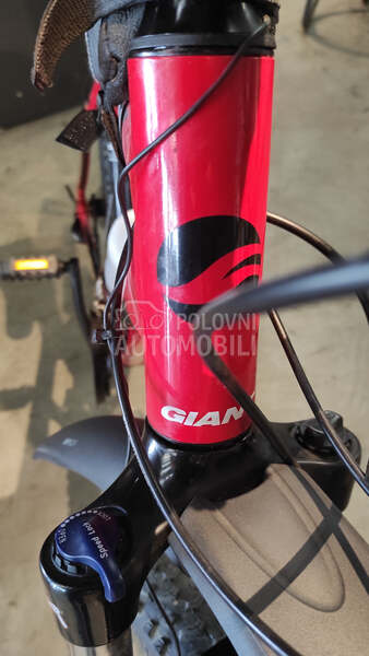 Giant Talon 4 . XL Alux fs