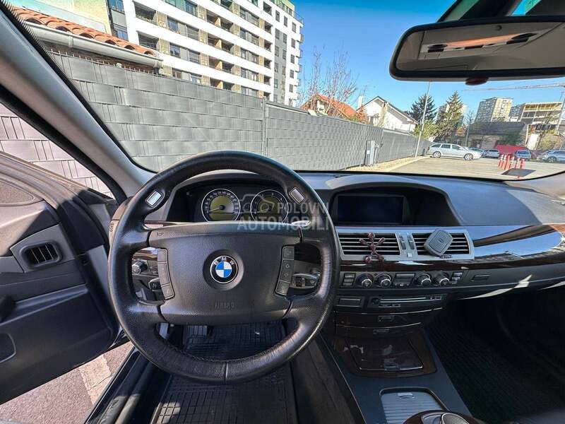 BMW 730 E65/66