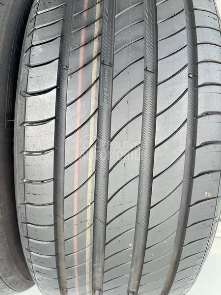 Michelin 215/50 R17 Letnja