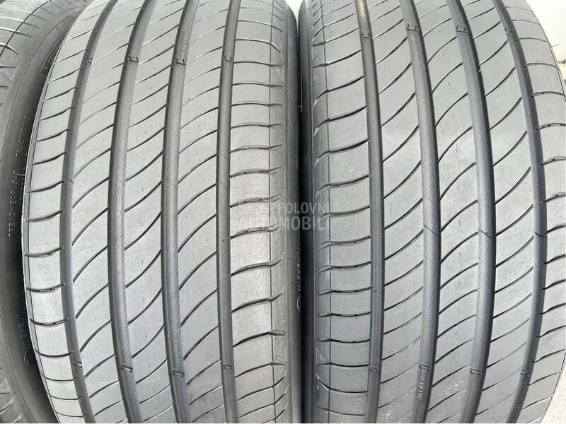 Michelin 215/50 R17 Letnja