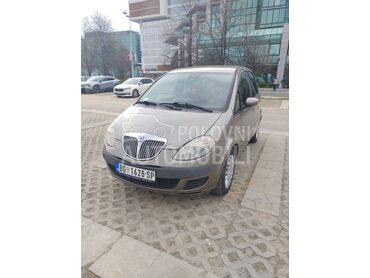 Lancia Musa 1.4 i