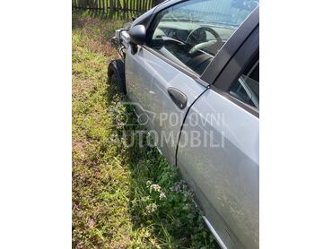 bocna leva vrata 589 kod za Fiat Grande Punto od 2005. do 2014. god.