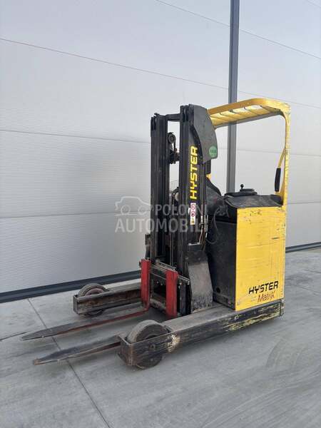 Hyster R1.6