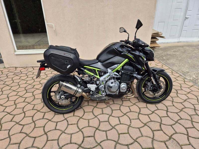 Kawasaki Z900