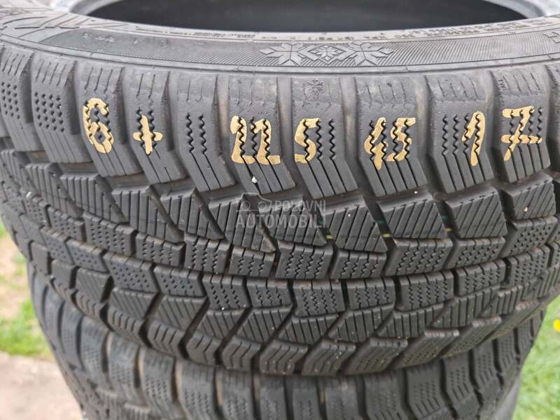 Viking 225/45 R17 Zimska