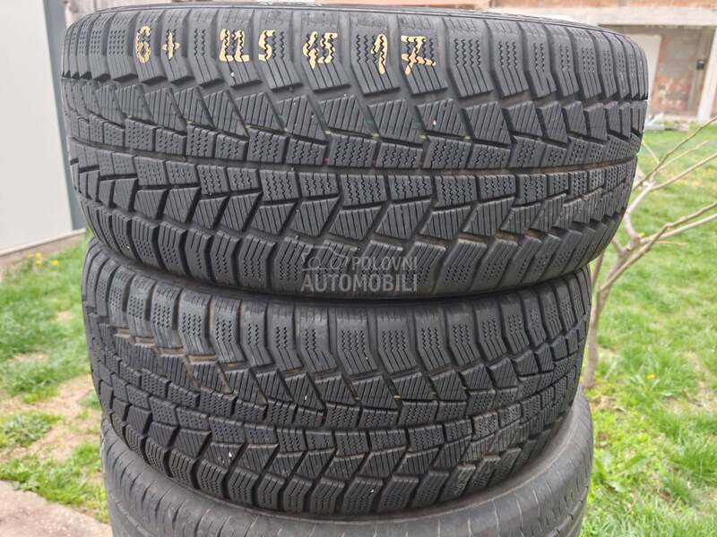 Viking 225/45 R17 Zimska