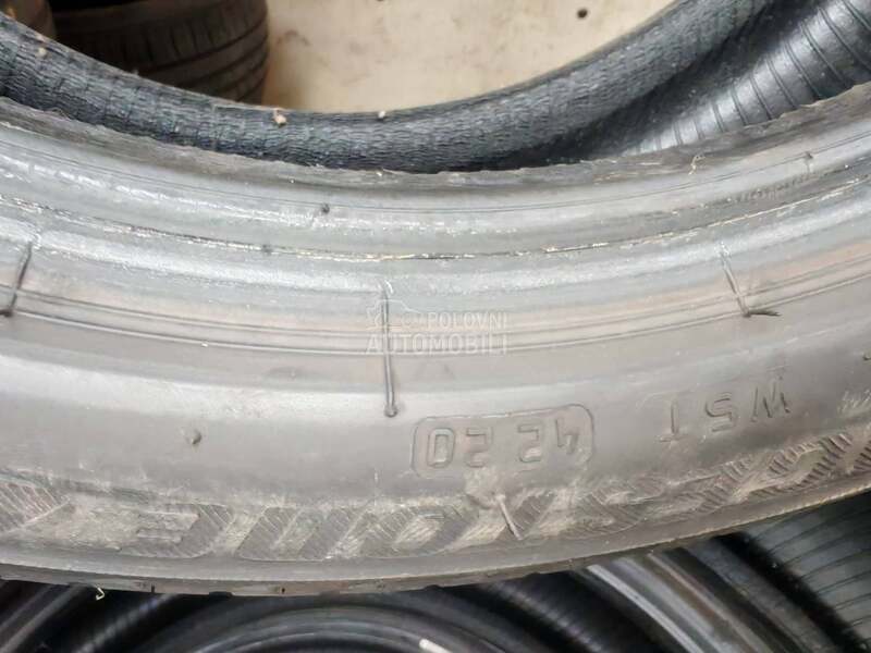 Bridgestone 205/45 R17 Letnja