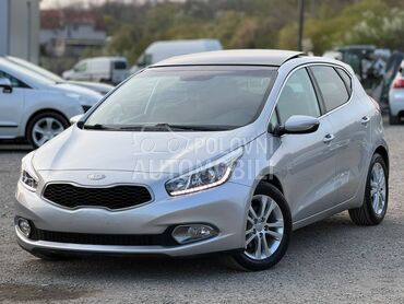 Kia cee`d 1.6 CRDI NAVl PANO