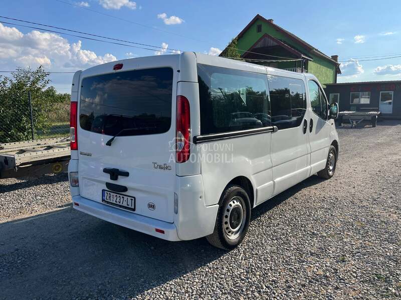 Renault Trafic 