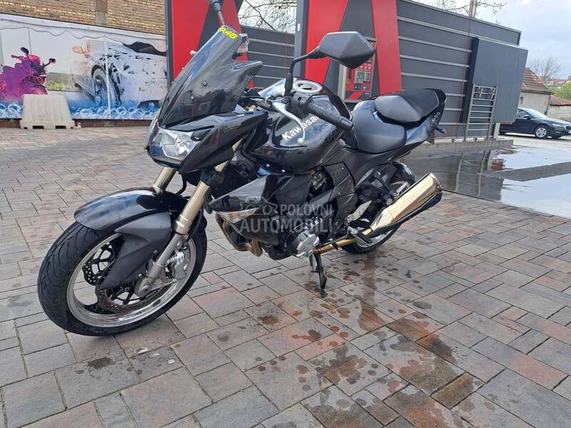 Kawasaki Z1000