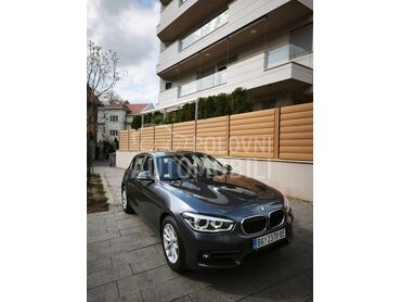 BMW 118 118d AT