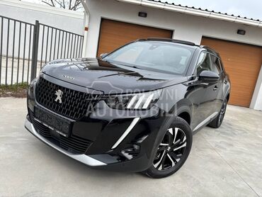 Peugeot 2008 1.2 / GT / PANO /