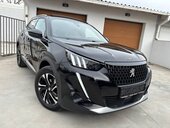 Peugeot 2008 1.2 / GT / PANO /