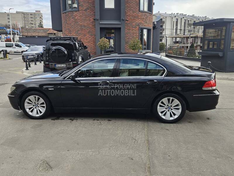 BMW 730 restayl
