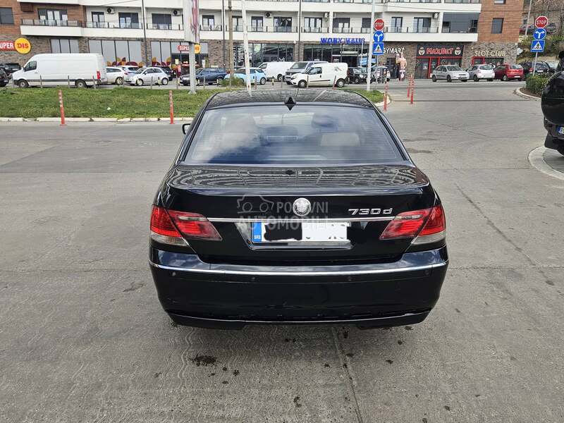 BMW 730 restayl