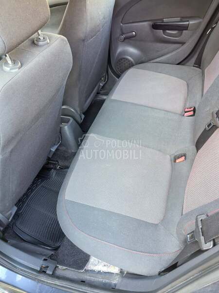Opel Corsa D 
