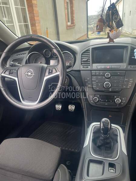 Opel Insignia 