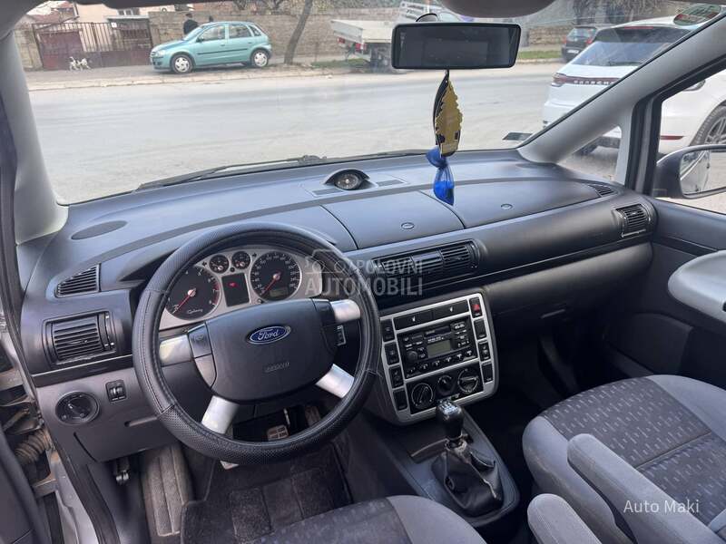 Ford Galaxy 2.0 7sed