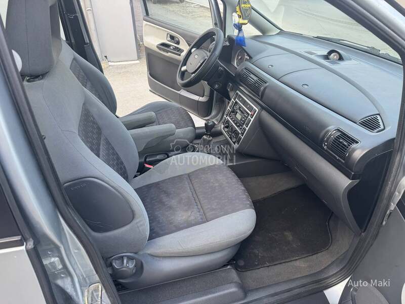 Ford Galaxy 2.0 7sed