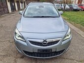 Opel Astra J 1.4T ful oprema NOVO