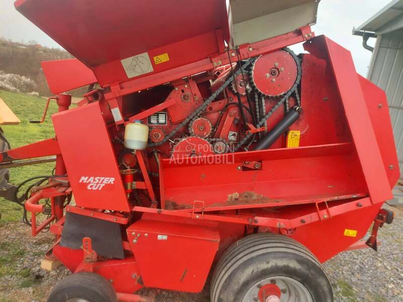 Krone 1250 Welger RP 200