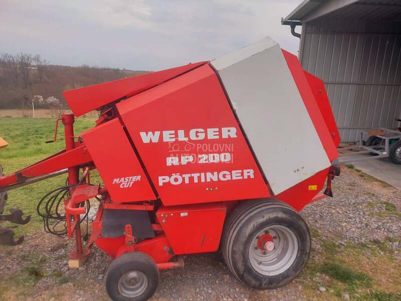 Krone 1250 Welger RP 200
