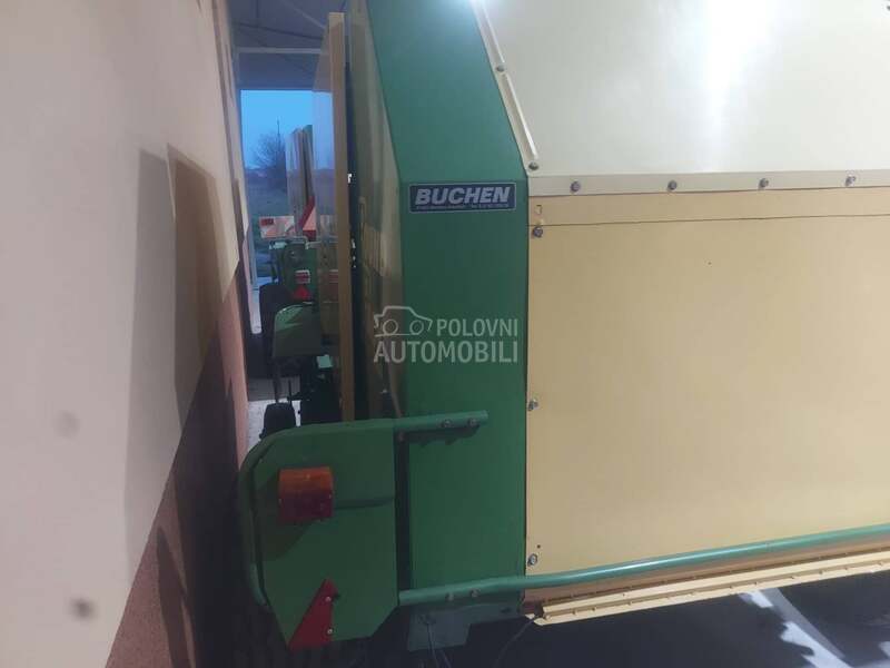 Krone 1250 Welger RP 200