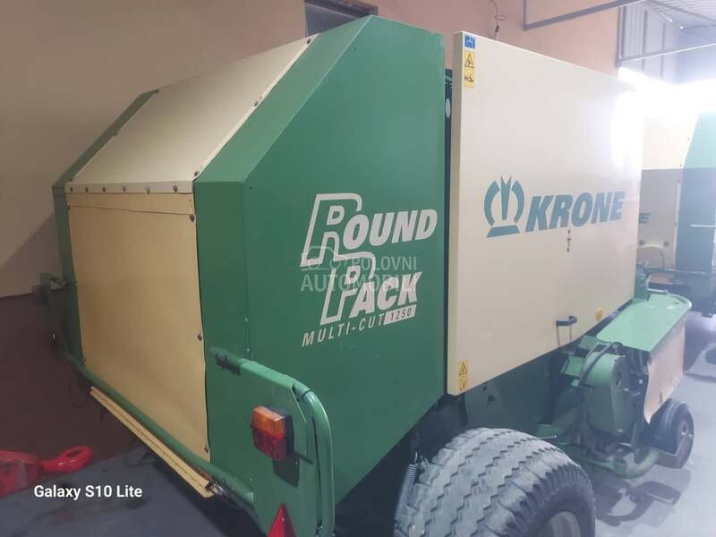 Krone 1250 Welger RP 200