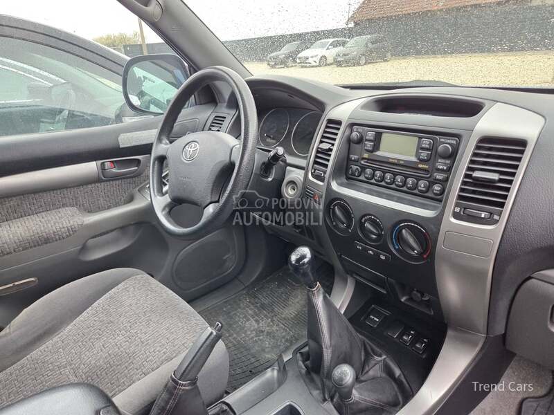 Toyota Land Cruiser 3.0D-4D