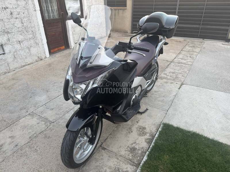 Honda Integra NC 700