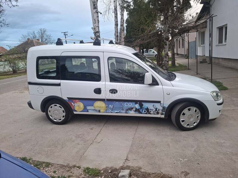 Opel Combo 