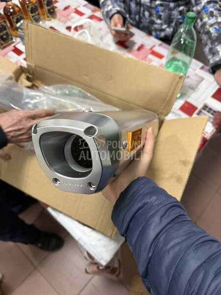 RJWC powersports zadnji lonac