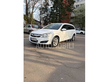 Opel Astra H 