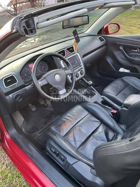 Volkswagen EOS 