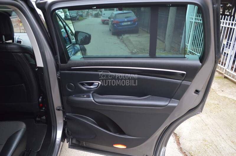 Renault Espace 2.0 dci Initiale