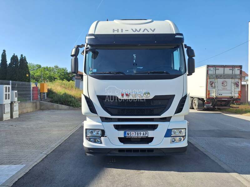 Iveco Stralis 26s420