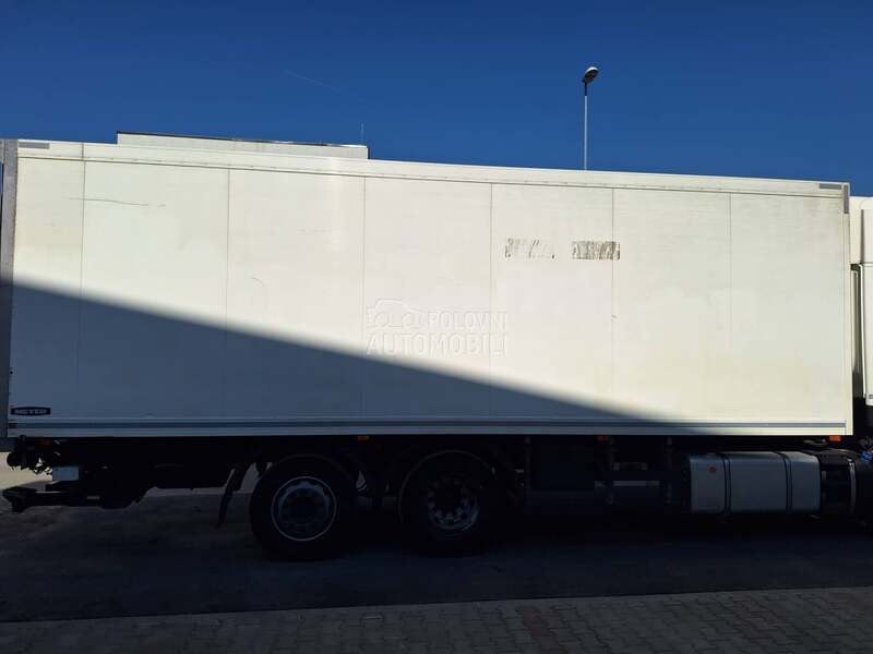 Iveco Stralis 26s420