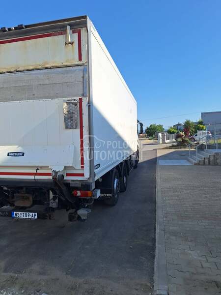 Iveco Stralis 26s420