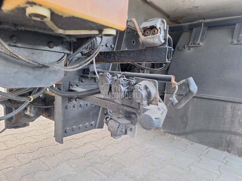 Iveco Stralis 19s360