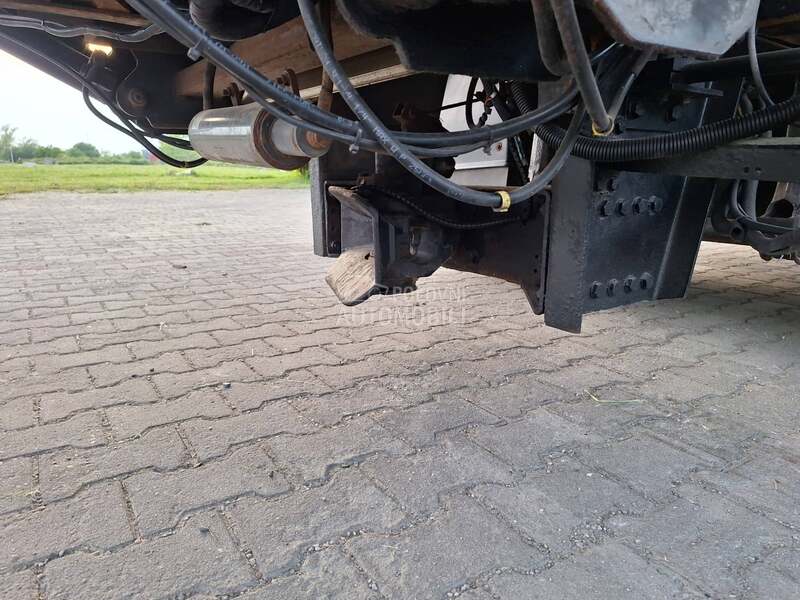 Iveco Stralis 19s360