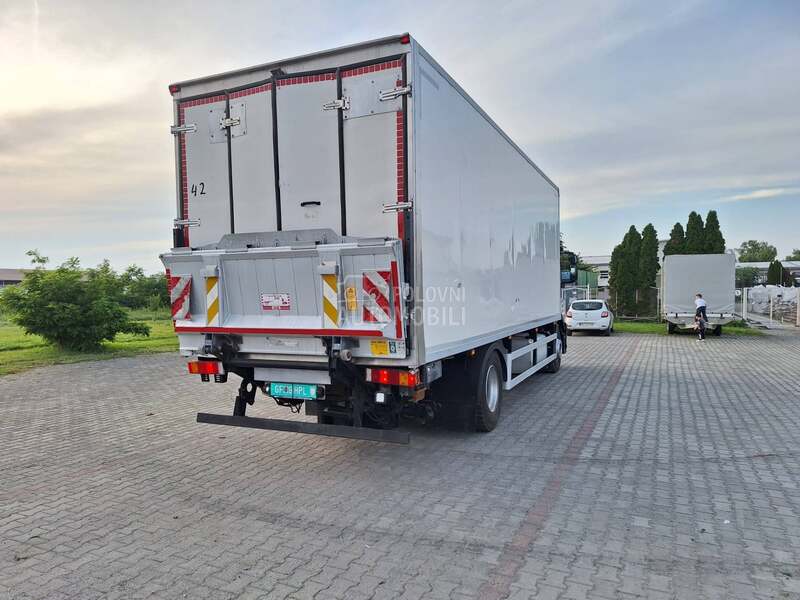 Iveco Stralis 19s360