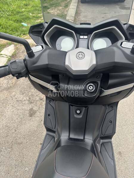 Yamaha X Max x max